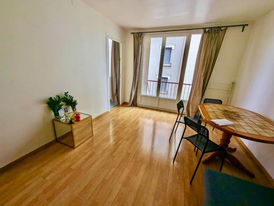 Impeccable Chambre, Bien Place, Calme & Tout Equipe Grenoble Dış mekan fotoğraf